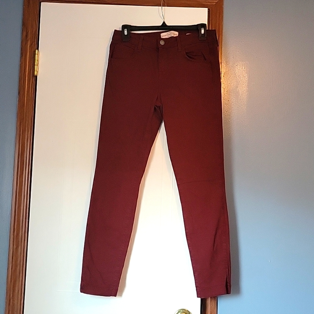 Divine Rights of Denim Women's Ankle Crop Jeans Size 28